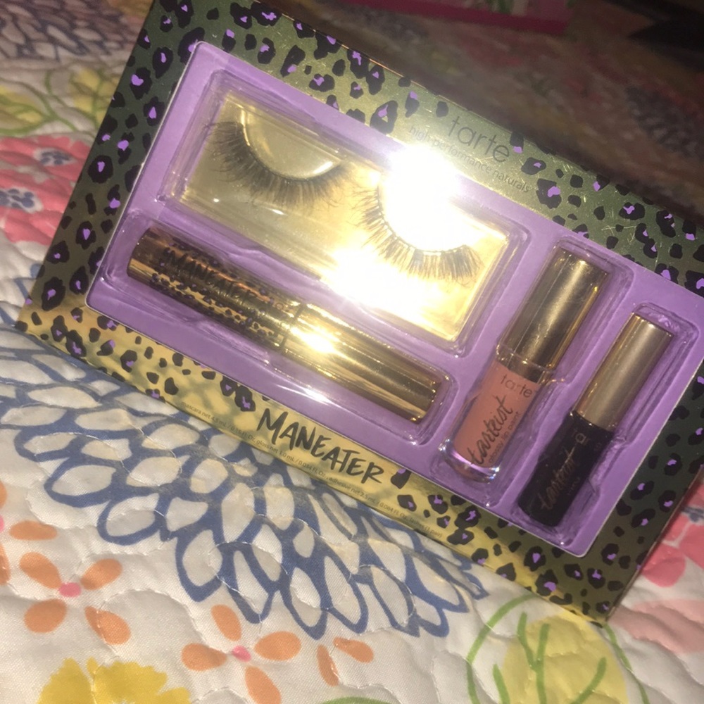 NEW TARTE MANEATER SET - Picture 2 of 4